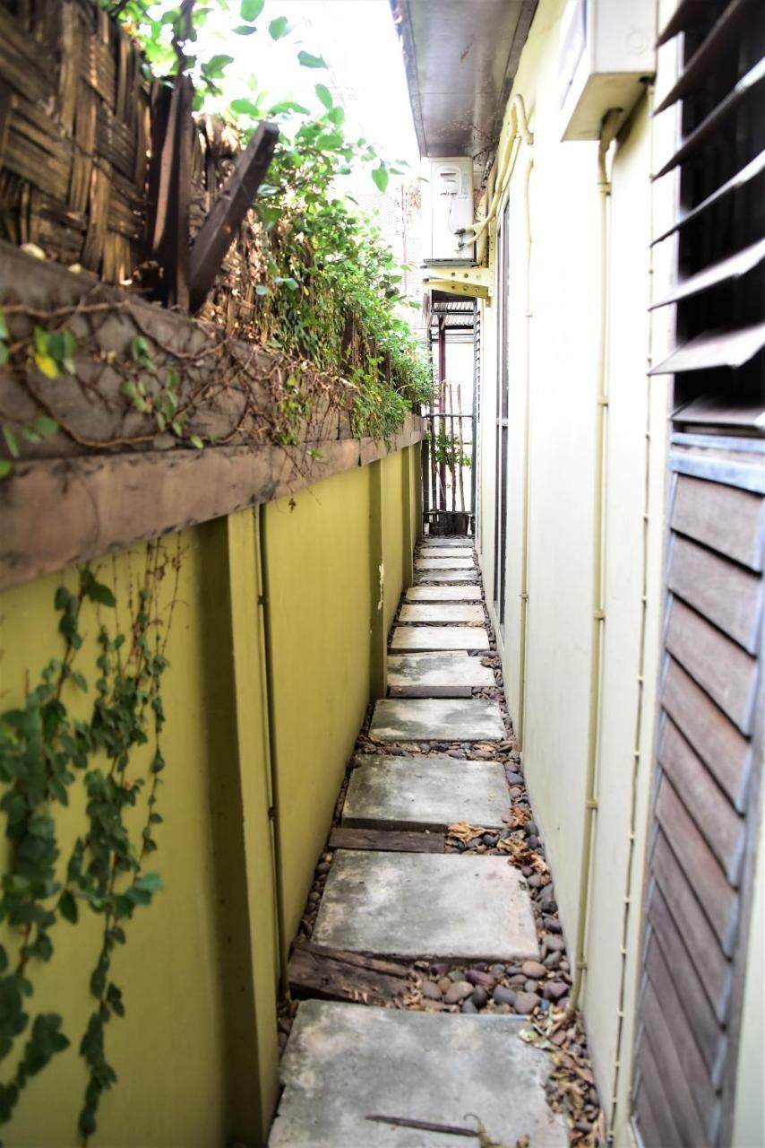 Baan Rare Guesthouse Udon Thani Ngoại thất bức ảnh