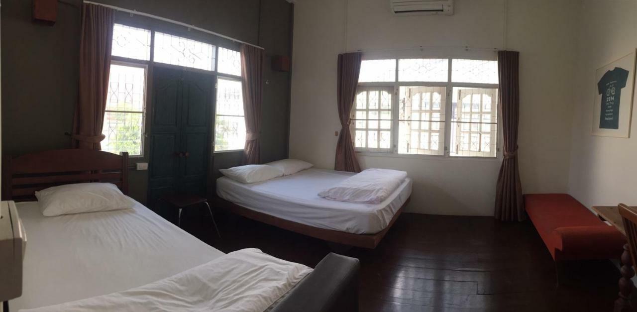 Baan Rare Guesthouse Udon Thani Ngoại thất bức ảnh