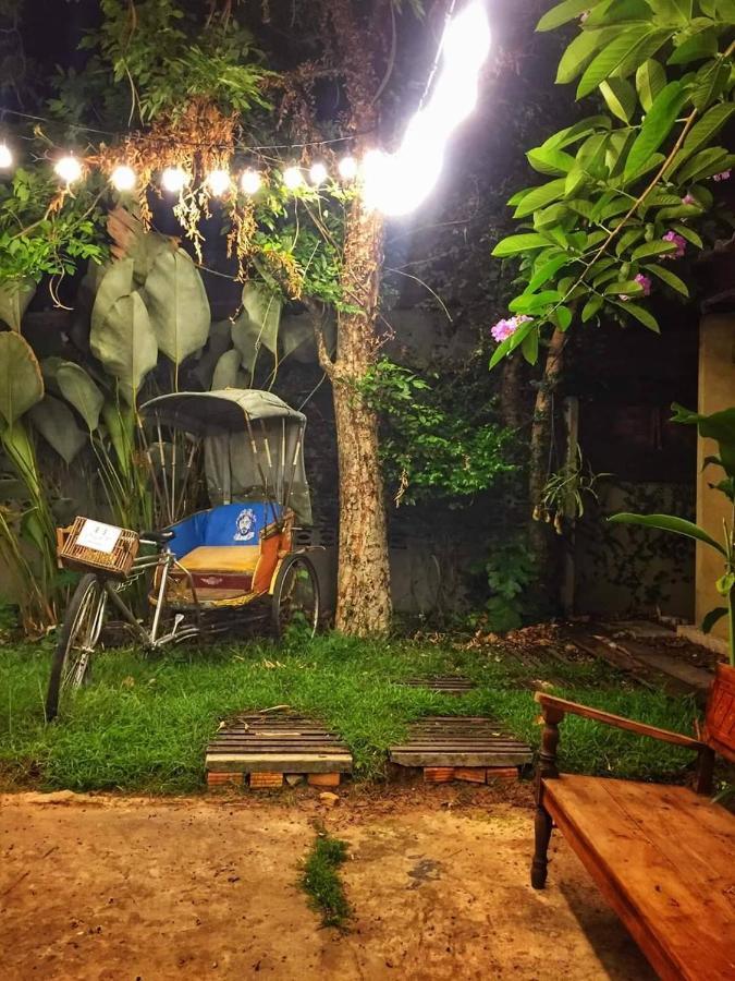 Baan Rare Guesthouse Udon Thani Ngoại thất bức ảnh
